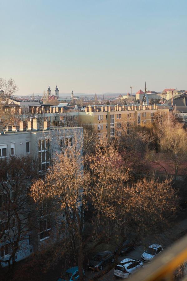 Firpo Apartman Eger Exteriör bild